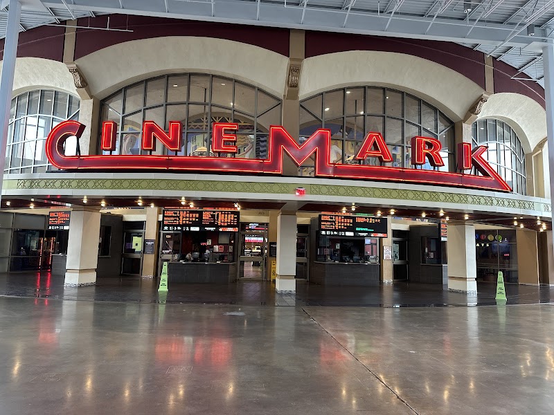Cinemark Orlando and XD