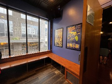 Sak Comedy Lab