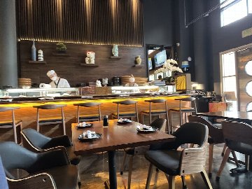 totoya sushi lounge