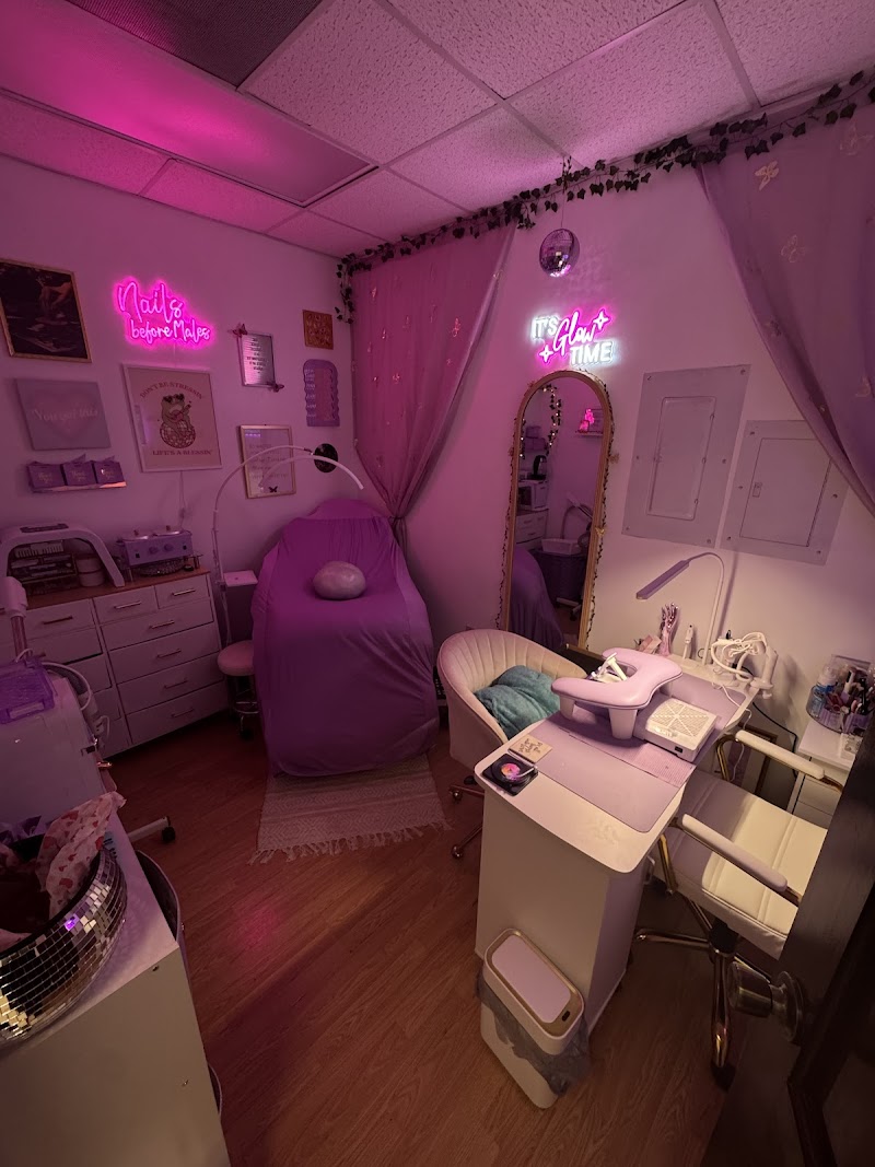 The Glow Phase LLC
