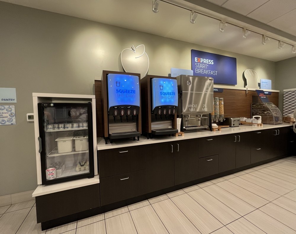 Holiday Inn Express & Suites Orlando - Lake Buena Vista