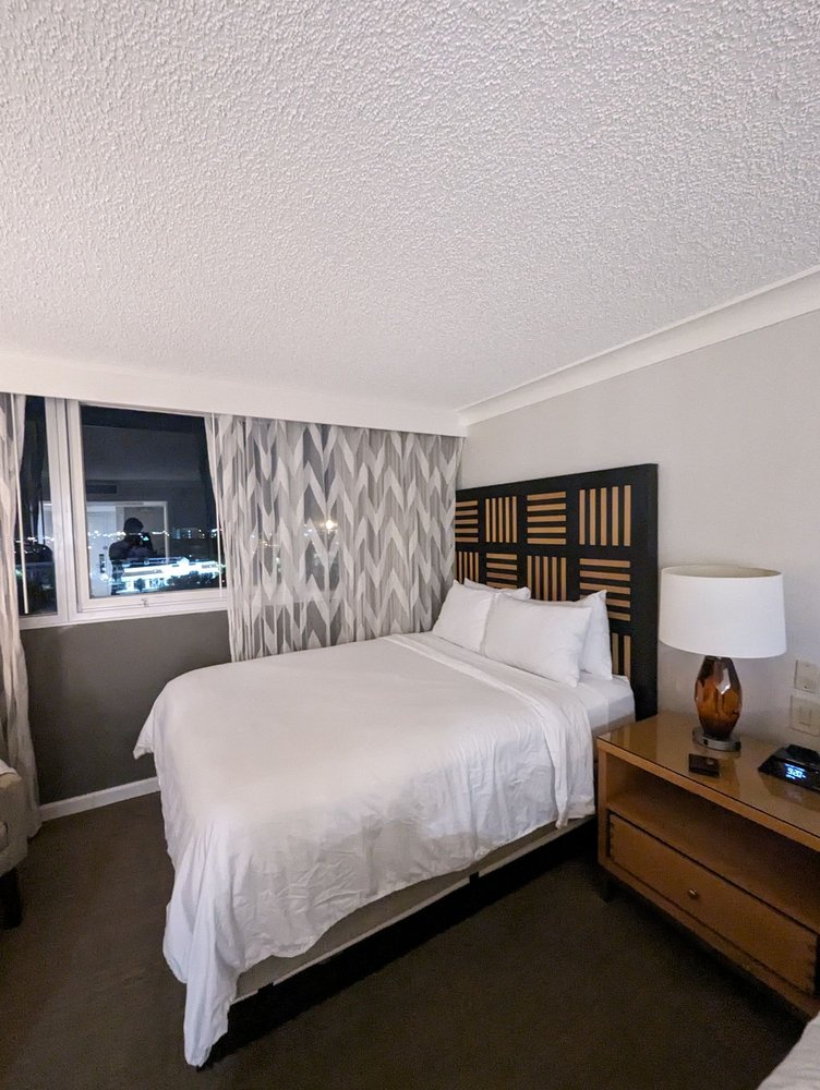 Renaissance Orlando Airport Hotel