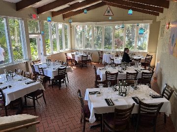 Enzo's on the Lake, Italian restaurant in Longwood